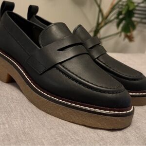 Everlane Black Leather Loafers 8.5